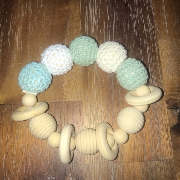 Natural wood teething rings - Picture 7 of 8